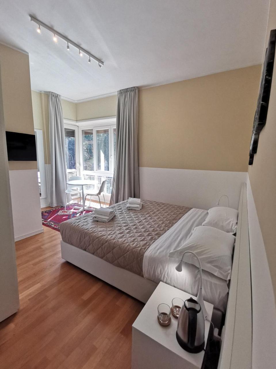 Maison Giulivia Art Proprietaire Rome Luaran gambar